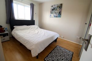 Bedroom- click for photo gallery